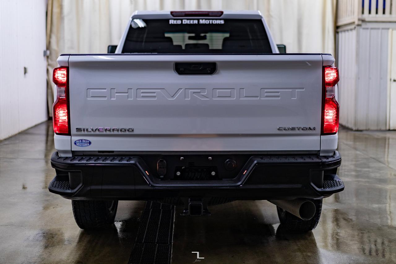 2022 Chevrolet Silverado 2500HD 4x4 Crew Cab Custom Diesel BCam Red Deer AB