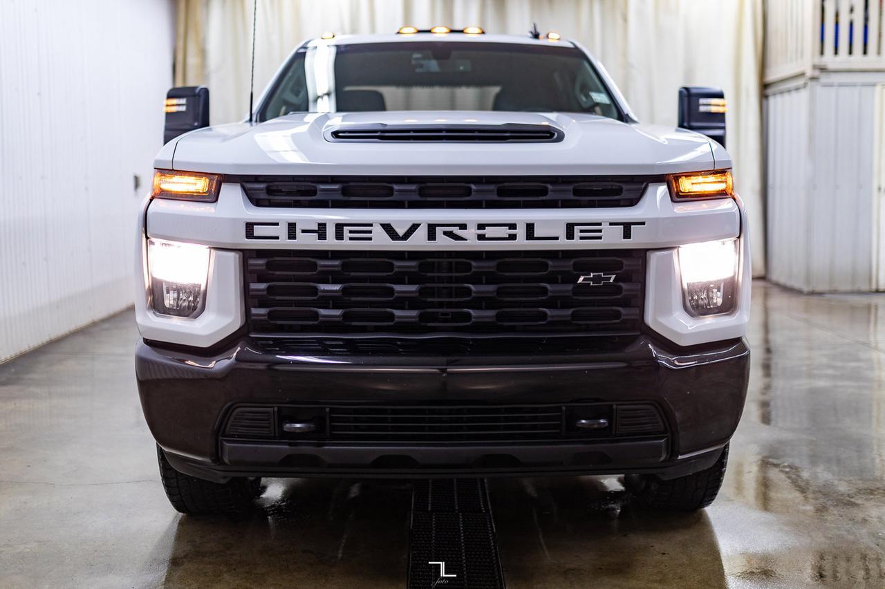 2022 Chevrolet Silverado 2500HD 4x4 Crew Cab Custom Diesel BCam Red Deer AB