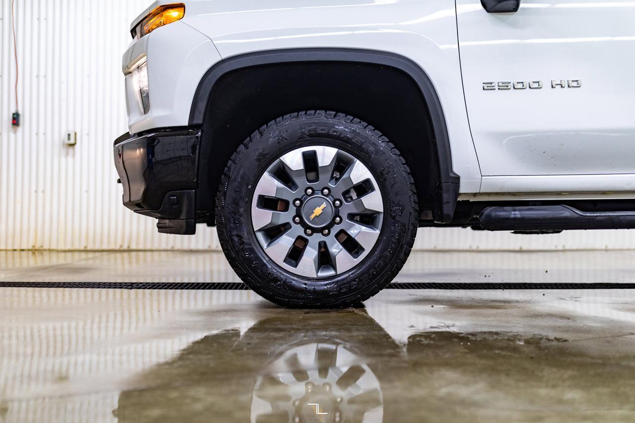 2022 Chevrolet Silverado 2500HD 4x4 Crew Cab Custom Diesel BCam Red Deer AB