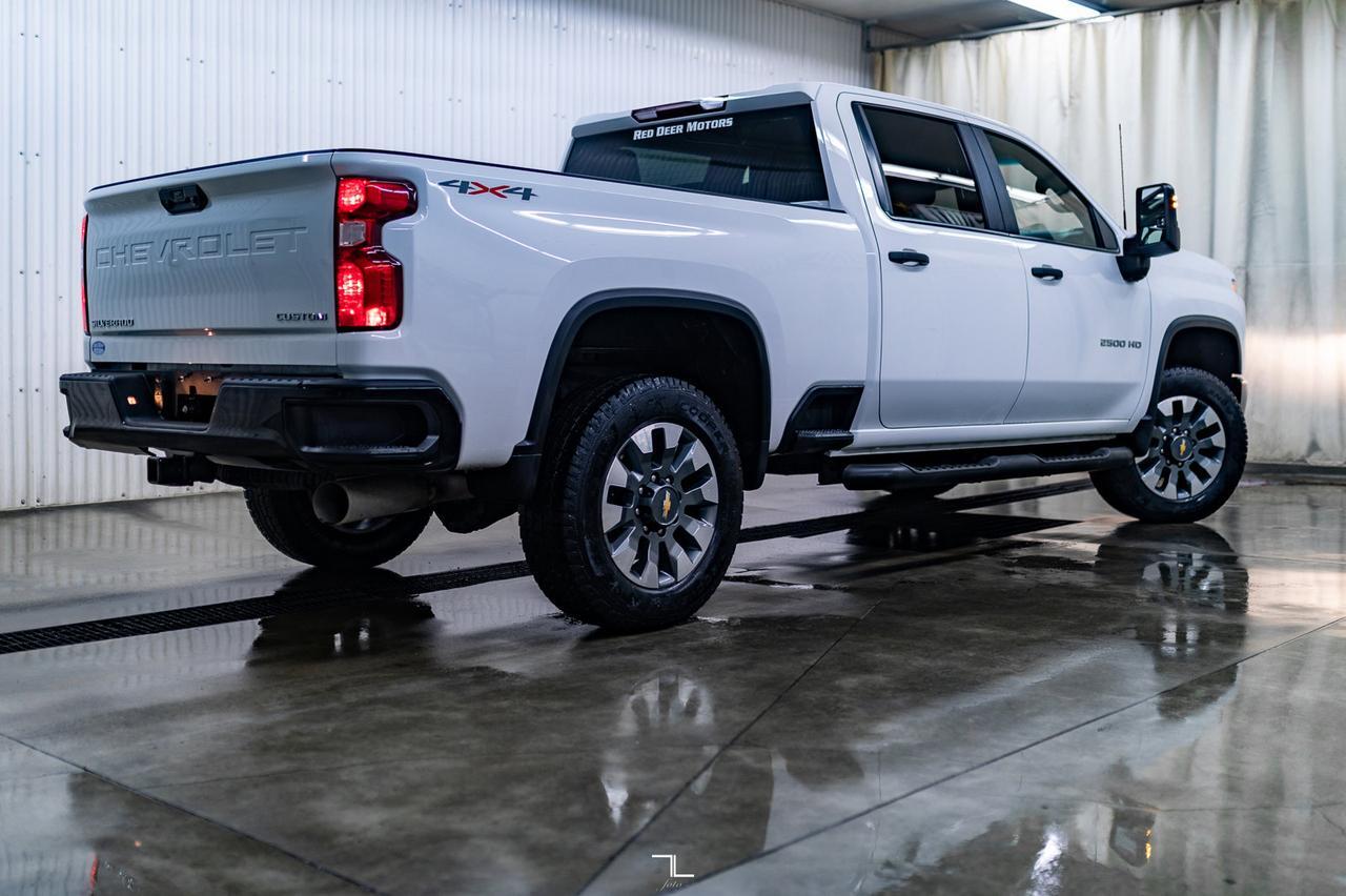 2022 Chevrolet Silverado 2500HD 4x4 Crew Cab Custom Diesel BCam Red Deer AB