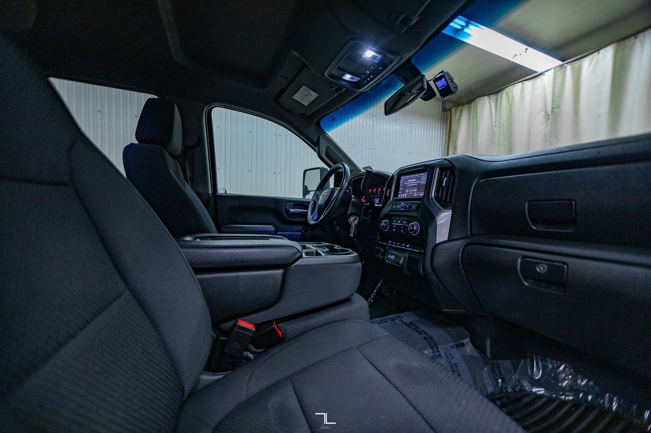 2022 Chevrolet Silverado 2500HD 4x4 Crew Cab Custom Diesel BCam Red Deer AB