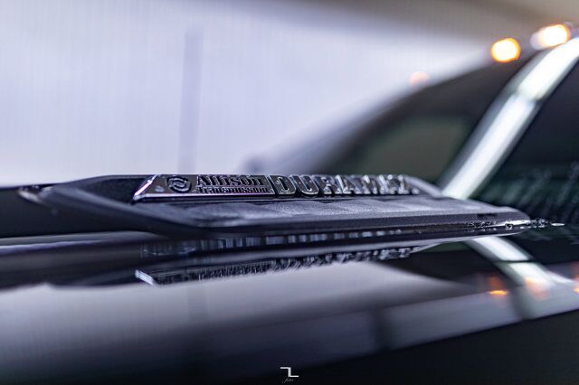 2022 Chevrolet Silverado 2500HD 4x4 Crew Cab High Country Diesel Leather Roof Nav 4" Lift Red Deer AB