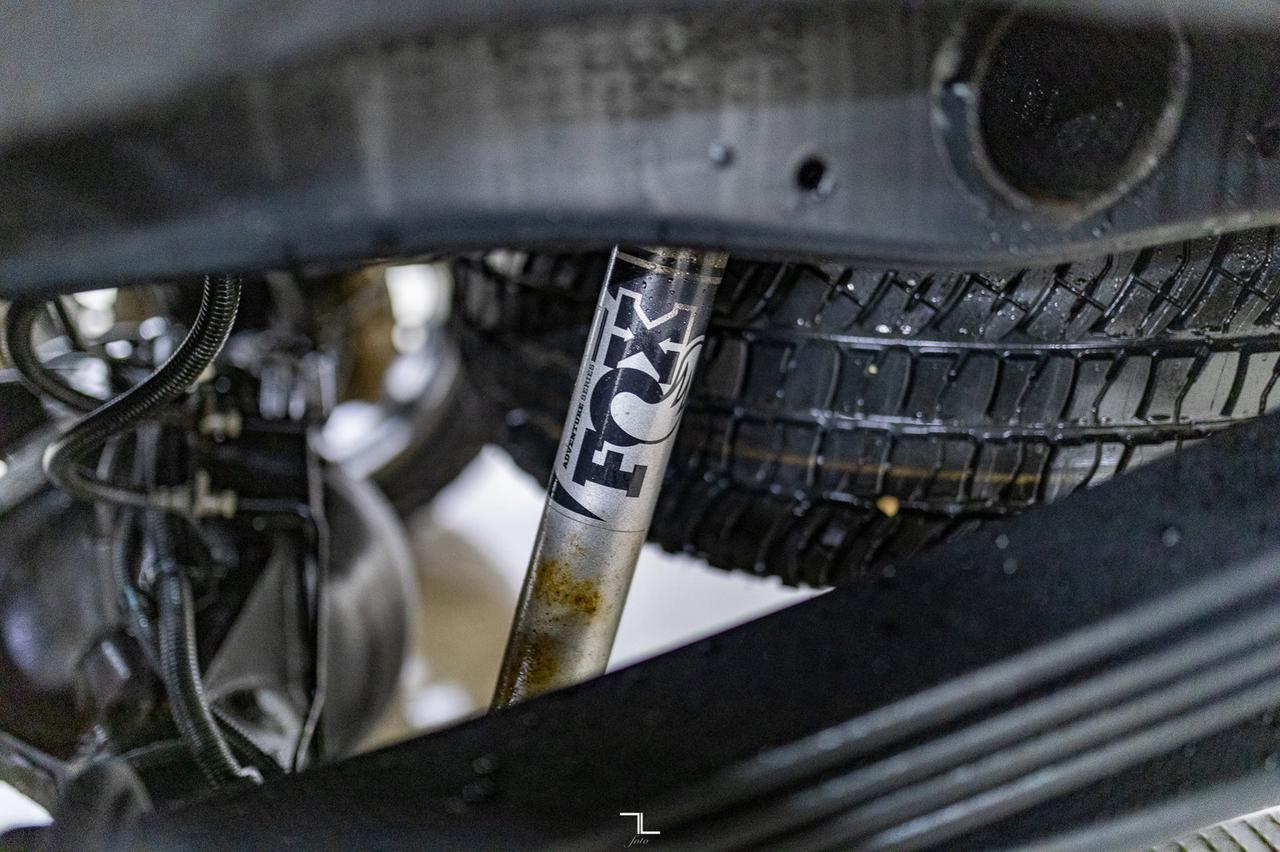 2022 Chevrolet Silverado 2500HD 4x4 Crew Cab High Country Diesel Leather Roof Nav 4" Lift Red Deer AB