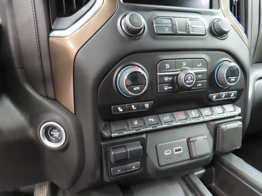 2022 Chevrolet Silverado 2500HD 4x4 Crew Cab High Country Fond du Lac WI