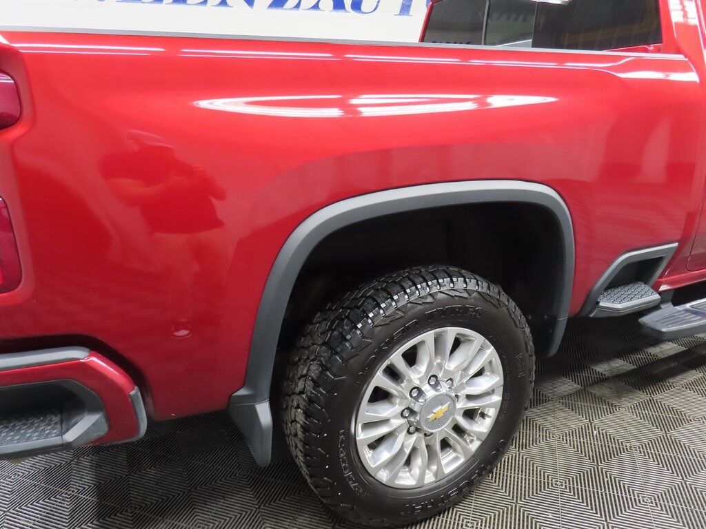 2022 Chevrolet Silverado 2500HD 4x4 Crew Cab High Country Fond du Lac WI