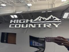 2022 Chevrolet Silverado 2500HD 4x4 Crew Cab High Country Fond du Lac WI