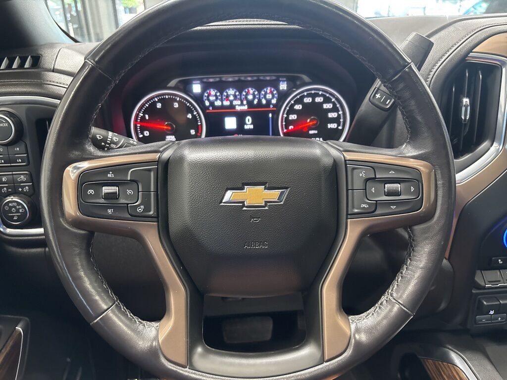 2022 Chevrolet Silverado 2500HD 4x4 Crew Cab High Country Minocqua WI