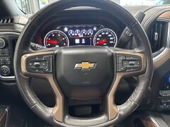 2022 Chevrolet Silverado 2500HD 4x4 Crew Cab High Country Fond du Lac WI