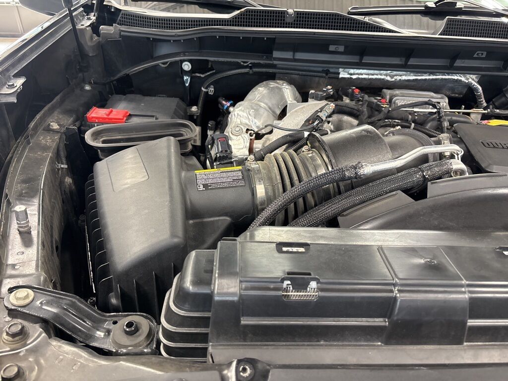 2022 Chevrolet Silverado 2500HD 4x4 Crew Cab High Country Minocqua WI
