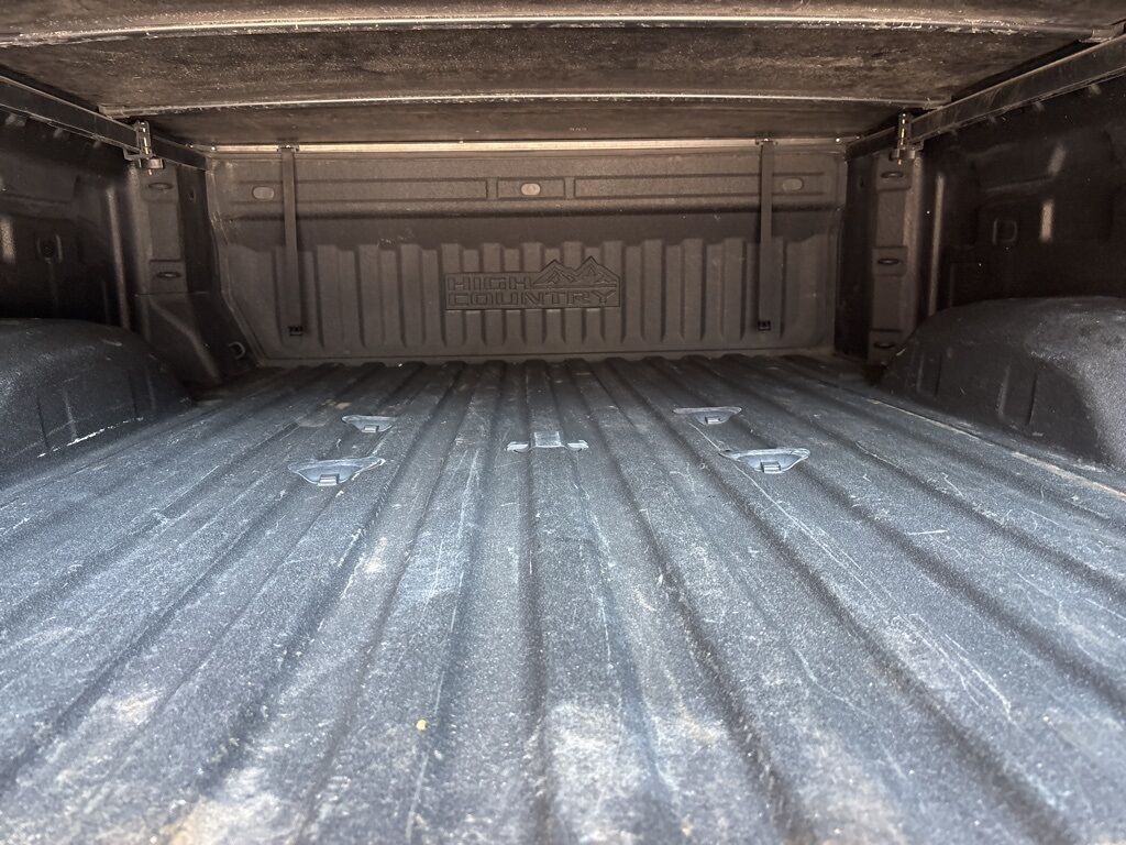 2022 Chevrolet Silverado 2500HD 4x4 Crew Cab High Country Minocqua WI