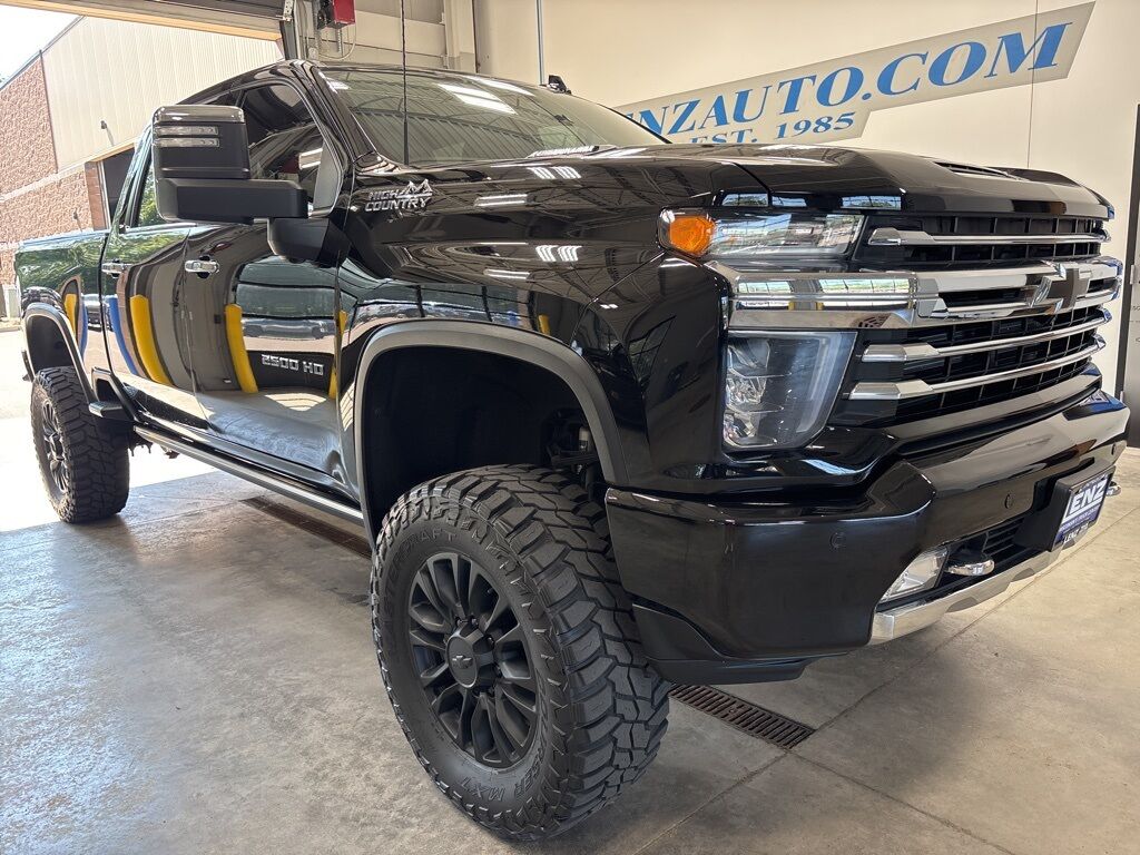 2022 Chevrolet Silverado 2500HD 4x4 Crew Cab High Country Minocqua WI