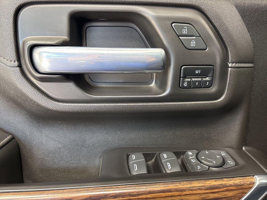 2022 Chevrolet Silverado 2500HD 4x4 Crew Cab High Country Minocqua WI