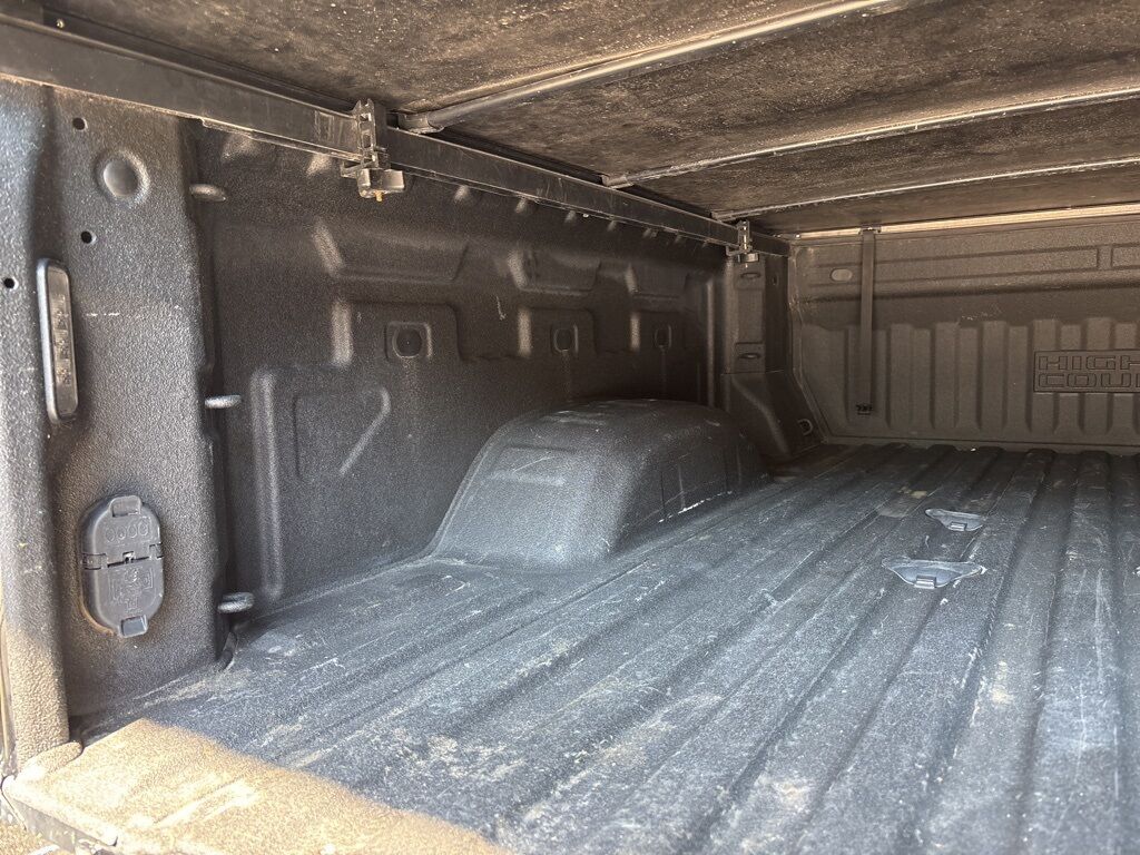 2022 Chevrolet Silverado 2500HD 4x4 Crew Cab High Country Minocqua WI