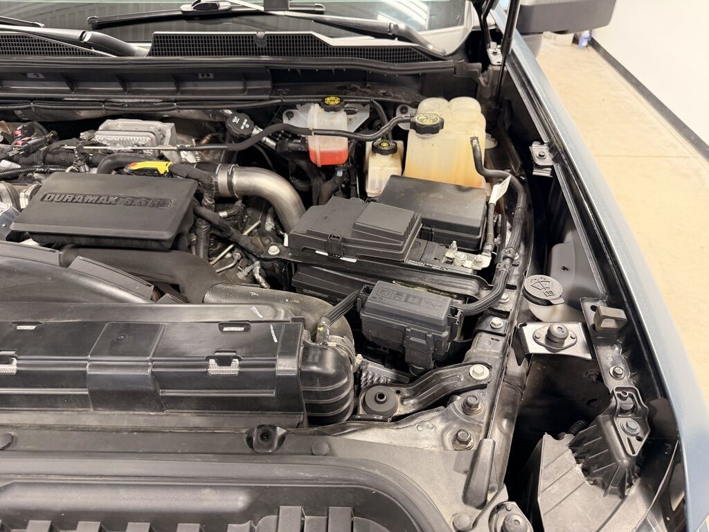 2022 Chevrolet Silverado 2500HD 4x4 Crew Cab High Country Minocqua WI