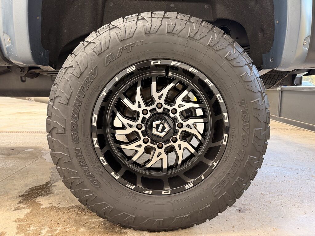 2022 Chevrolet Silverado 2500HD 4x4 Crew Cab High Country Minocqua WI