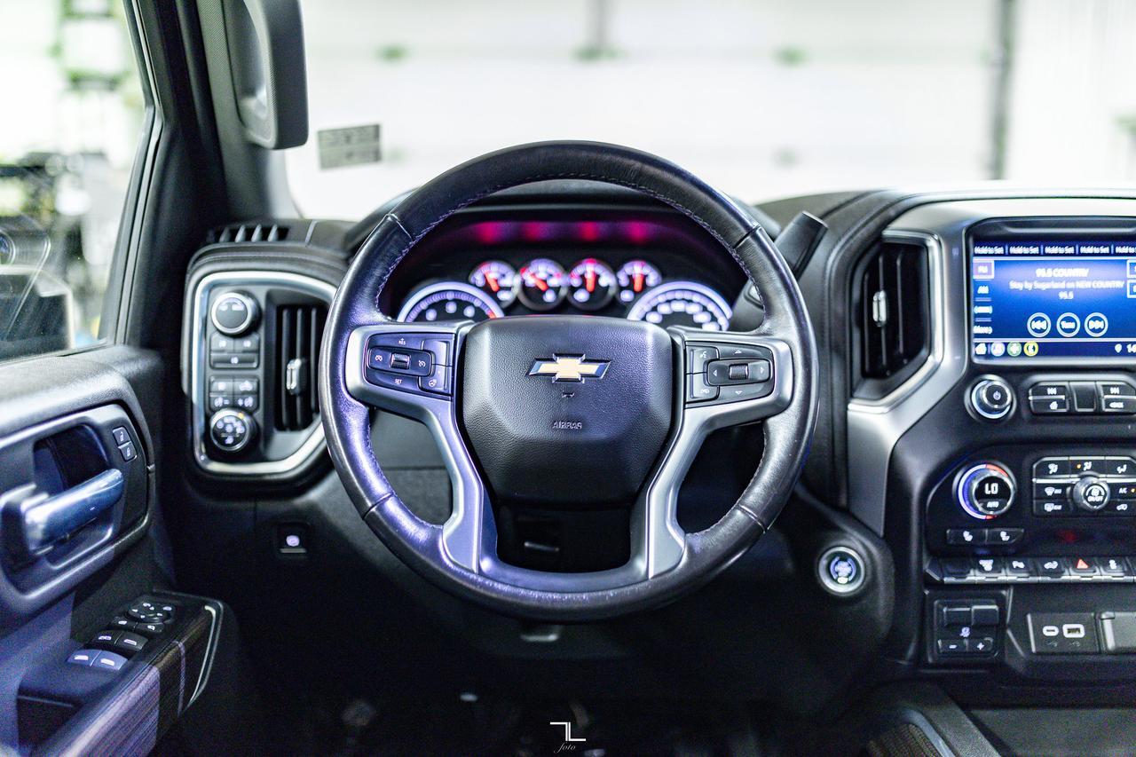 2022 Chevrolet Silverado 2500HD 4x4 Crew Cab LT Diesel BCam Red Deer AB