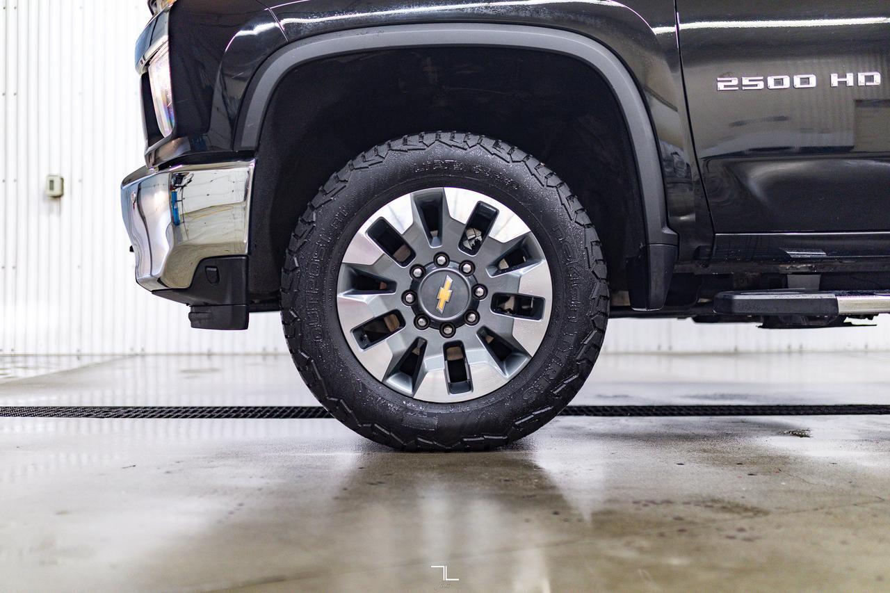 2022 Chevrolet Silverado 2500HD 4x4 Crew Cab LT Diesel BCam Red Deer AB