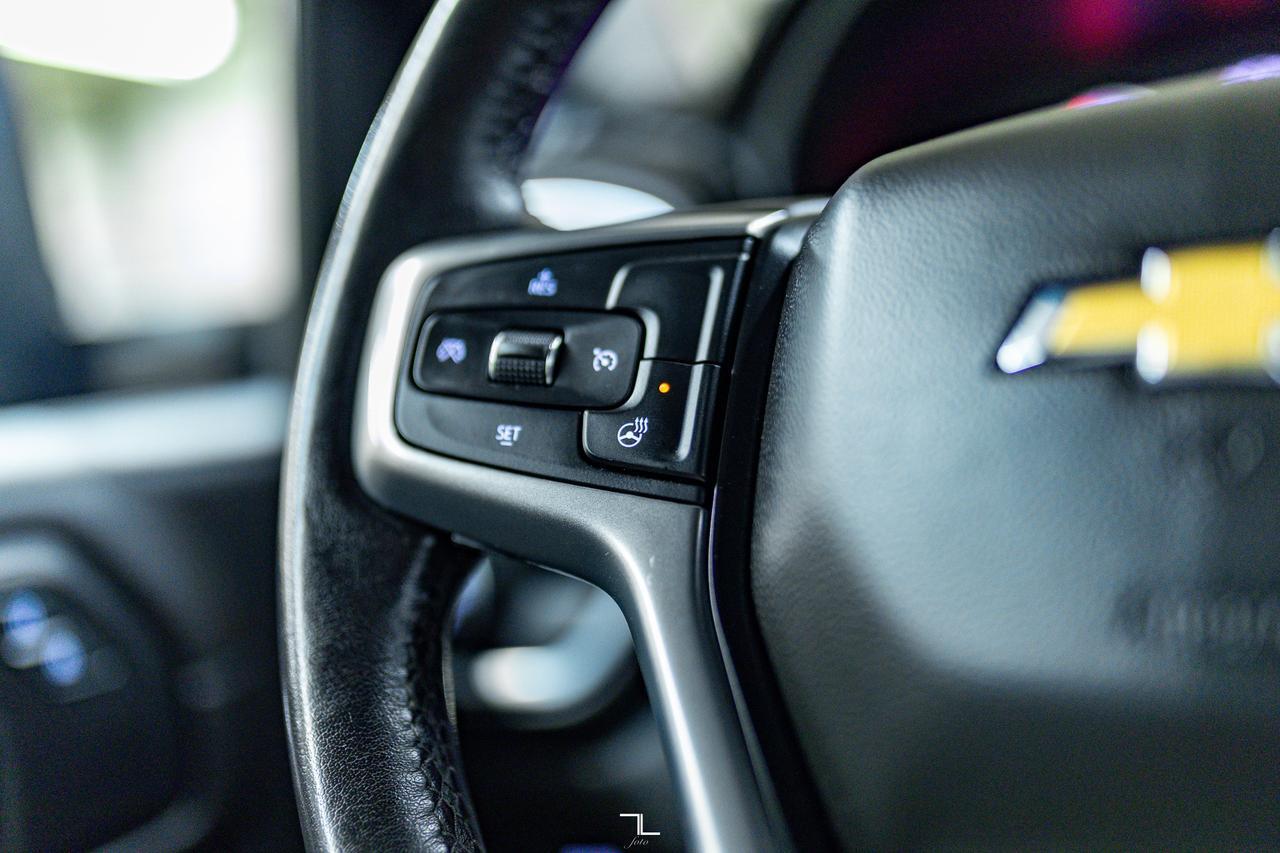 2022 Chevrolet Silverado 2500HD 4x4 Crew Cab LT Diesel BCam Red Deer AB