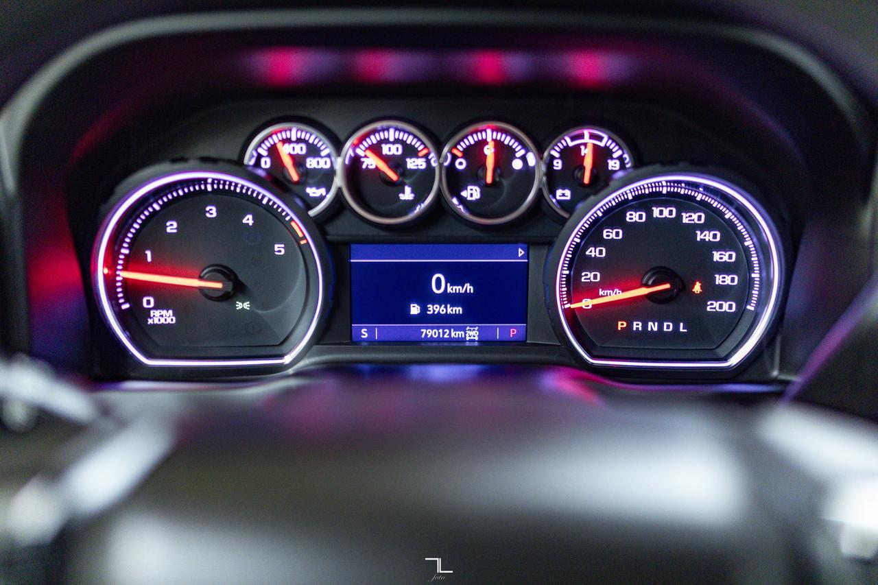 2022 Chevrolet Silverado 2500HD 4x4 Crew Cab LT Diesel BCam Red Deer AB