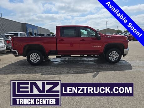 2022 Chevrolet Silverado 2500HD 4x4 Crew Cab LT Fond du Lac WI