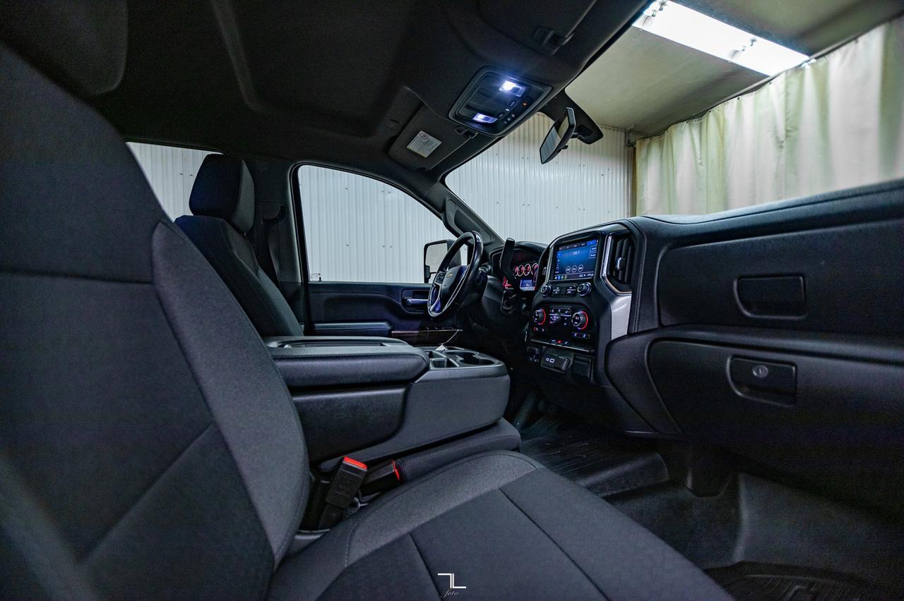 2022 Chevrolet Silverado 2500HD 4x4 Crew Cab LT PSeat BCam Red Deer AB