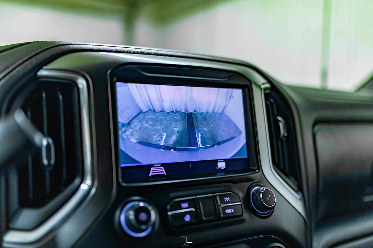 2022 Chevrolet Silverado 2500HD 4x4 Crew Cab LT PSeat BCam Topper Red Deer AB