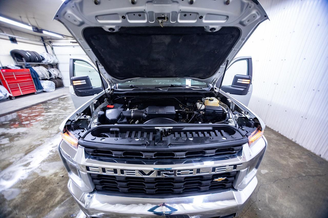 2022 Chevrolet Silverado 2500HD 4x4 Crew Cab LT PSeat BCam Topper Red Deer AB