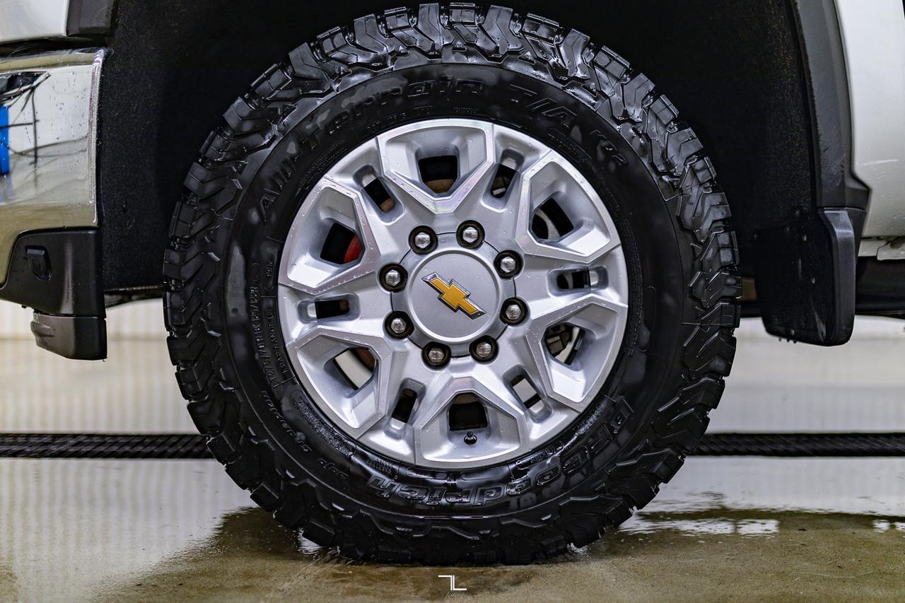 2022 Chevrolet Silverado 2500HD 4x4 Crew Cab LT Z71 Diesel BCam Red Deer AB