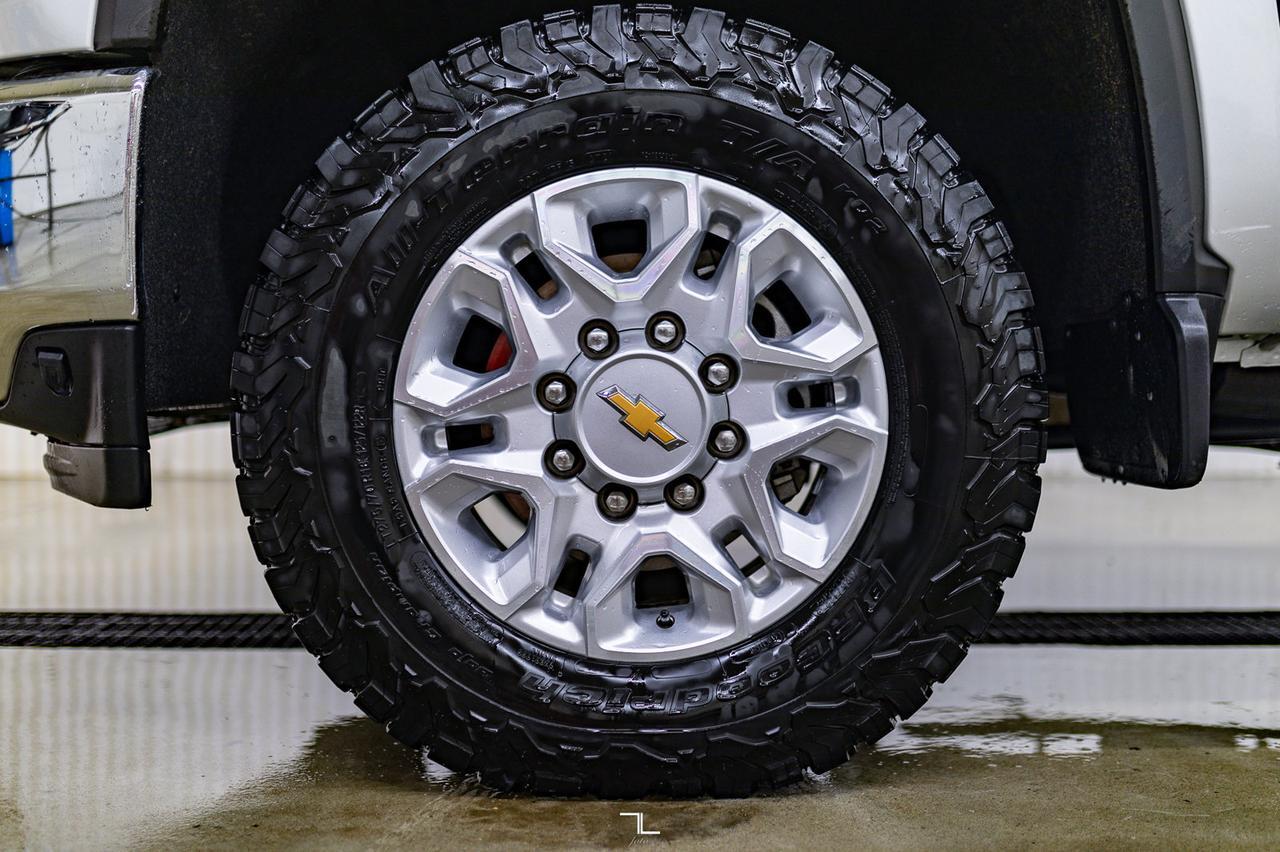 2022 Chevrolet Silverado 2500HD 4x4 Crew Cab LT Z71 Diesel BCam Red Deer AB