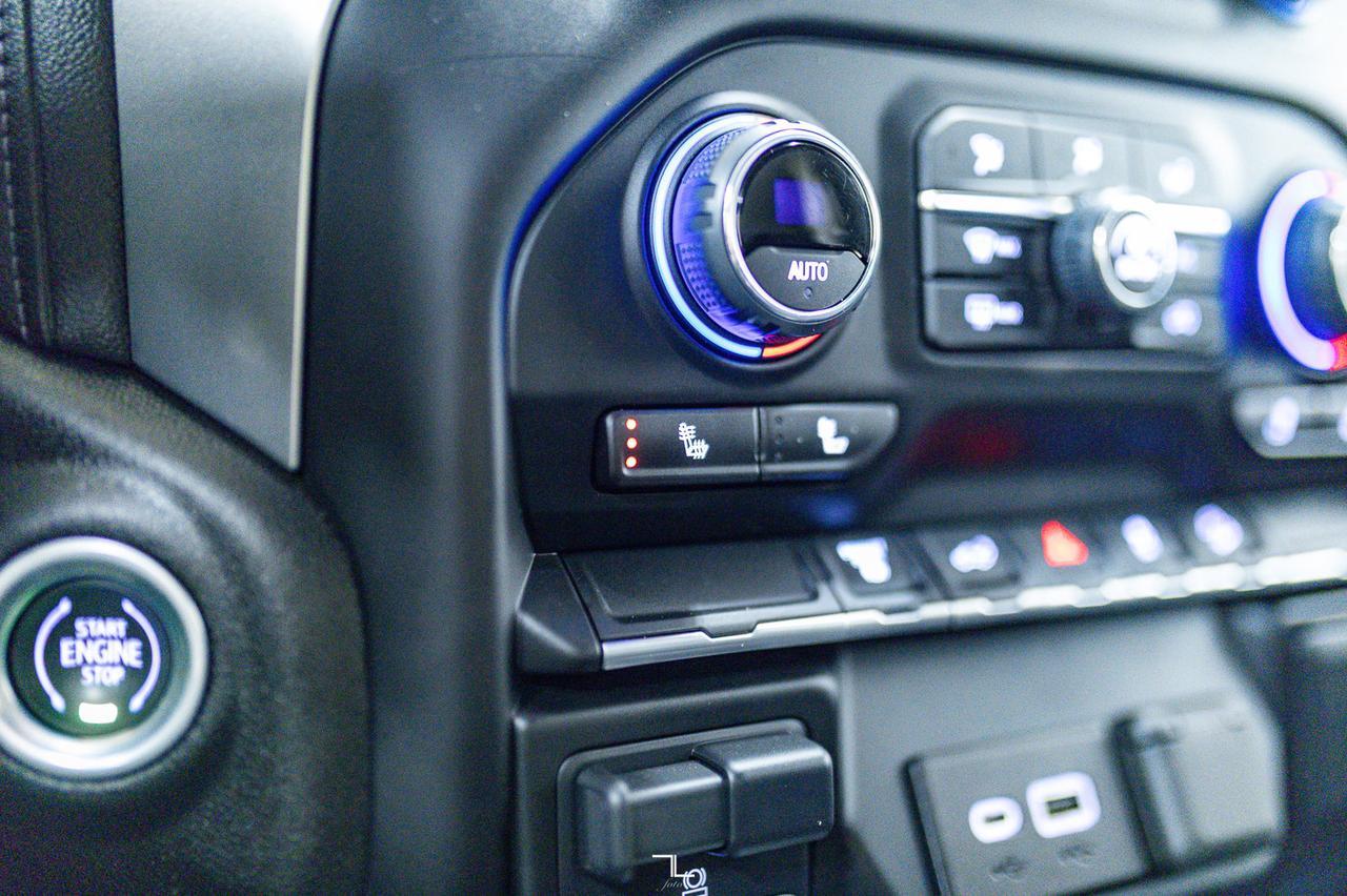 2022 Chevrolet Silverado 2500HD 4x4 Crew Cab LT Z71 Diesel BCam Red Deer AB