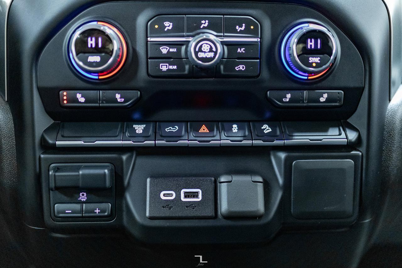 2022 Chevrolet Silverado 2500HD 4x4 Crew Cab LT Z71 Diesel PSeat BCam Red Deer AB