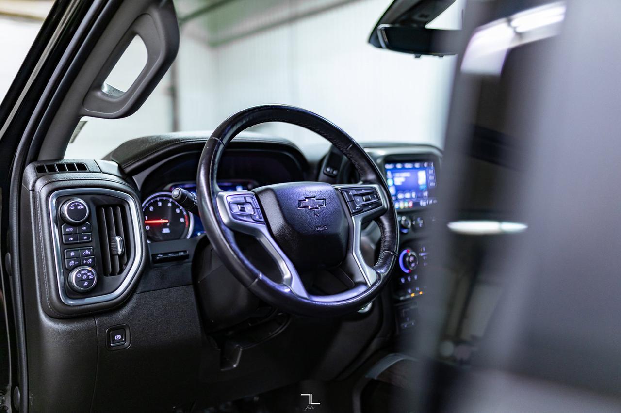 2022 Chevrolet Silverado 2500HD 4x4 Crew Cab LTZ Z71 Leather Roof Nav BCam Red Deer AB