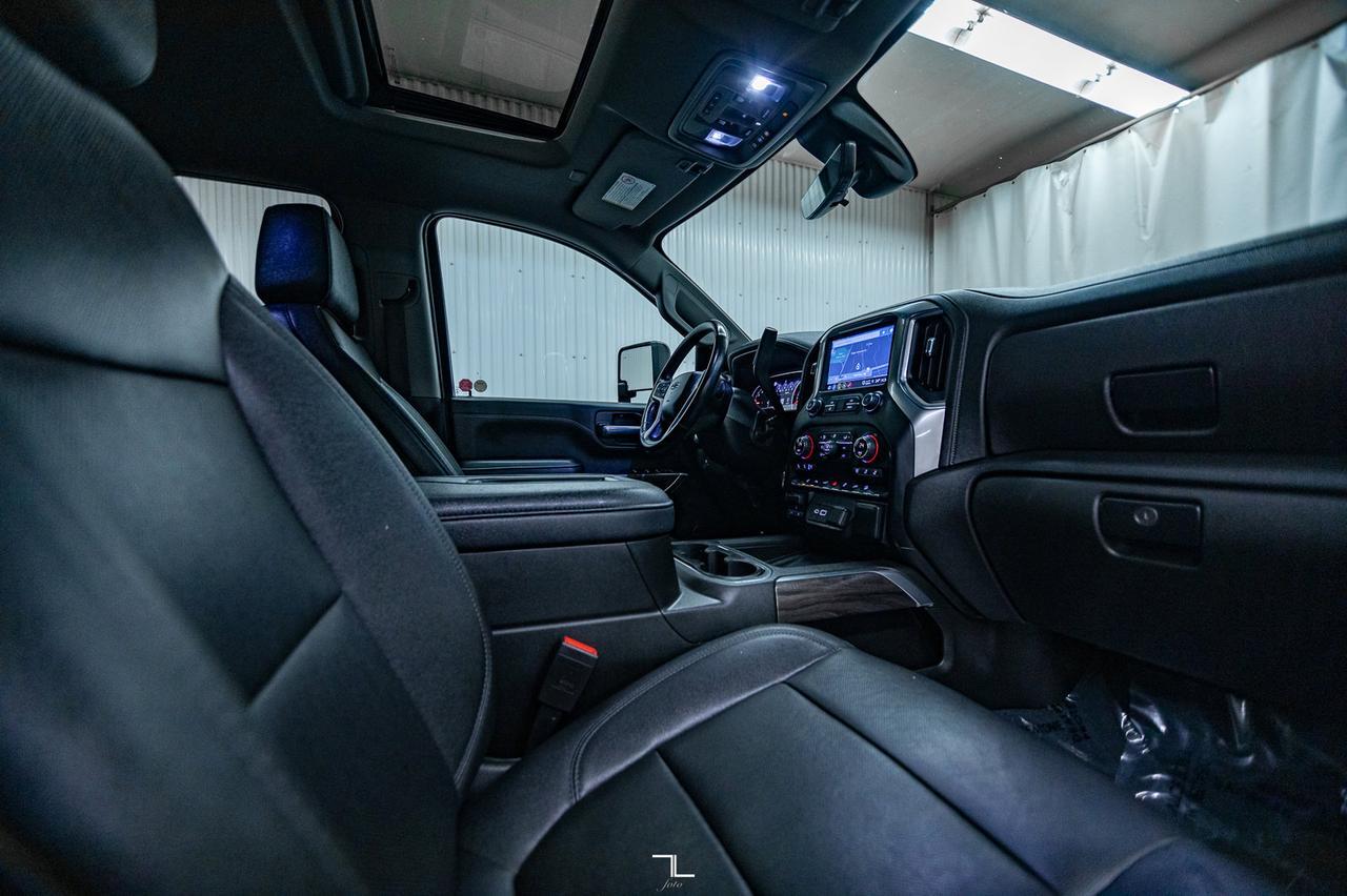 2022 Chevrolet Silverado 2500HD 4x4 Crew Cab LTZ Z71 Leather Roof Nav BCam Red Deer AB