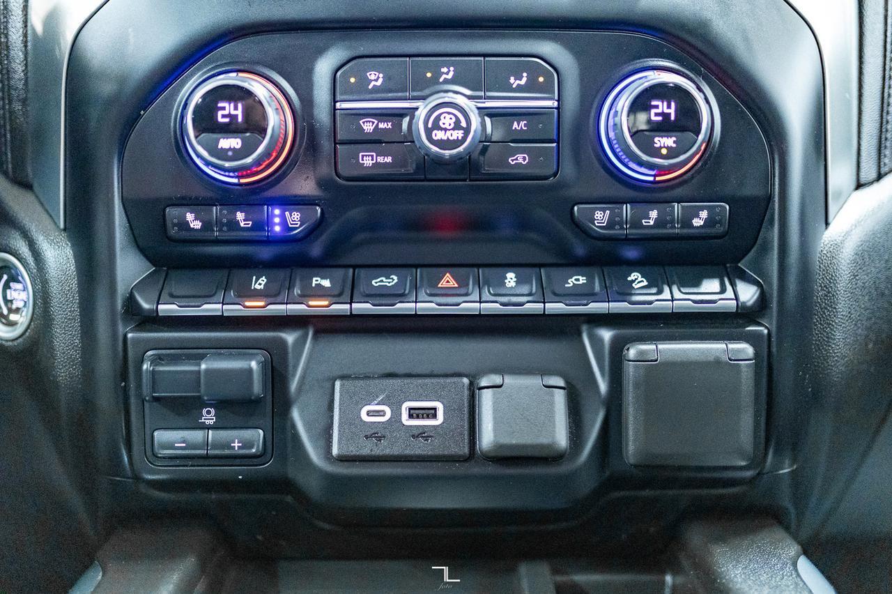 2022 Chevrolet Silverado 2500HD 4x4 Crew Cab LTZ Z71 Leather Roof Nav BCam Red Deer AB