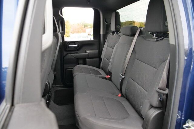 2022 Chevrolet Silverado 2500HD Custom 4X4 / Duramax V8 Diesel / Value Package! High Point NC