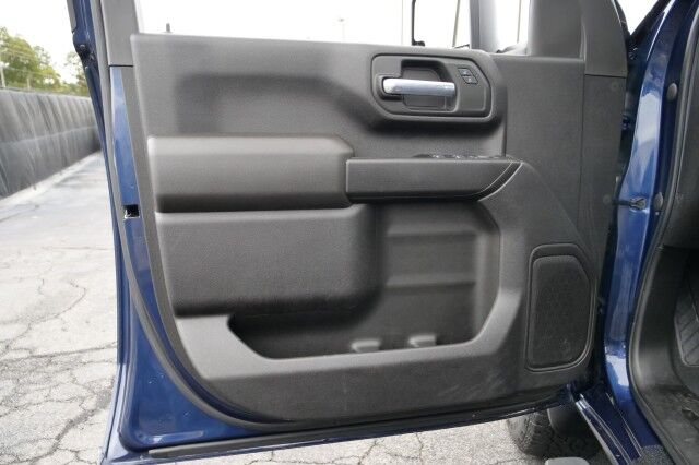 2022 Chevrolet Silverado 2500HD Custom 4X4 / Duramax V8 Diesel / Value Package! High Point NC