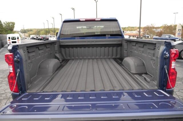 2022 Chevrolet Silverado 2500HD Custom 4X4 / Duramax V8 Diesel / Value Package! High Point NC
