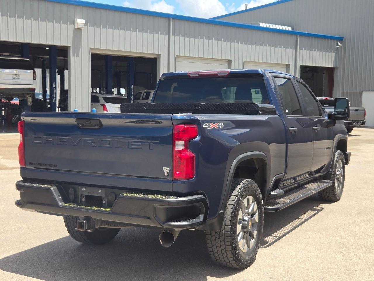 2022 Chevrolet Silverado 2500HD Custom