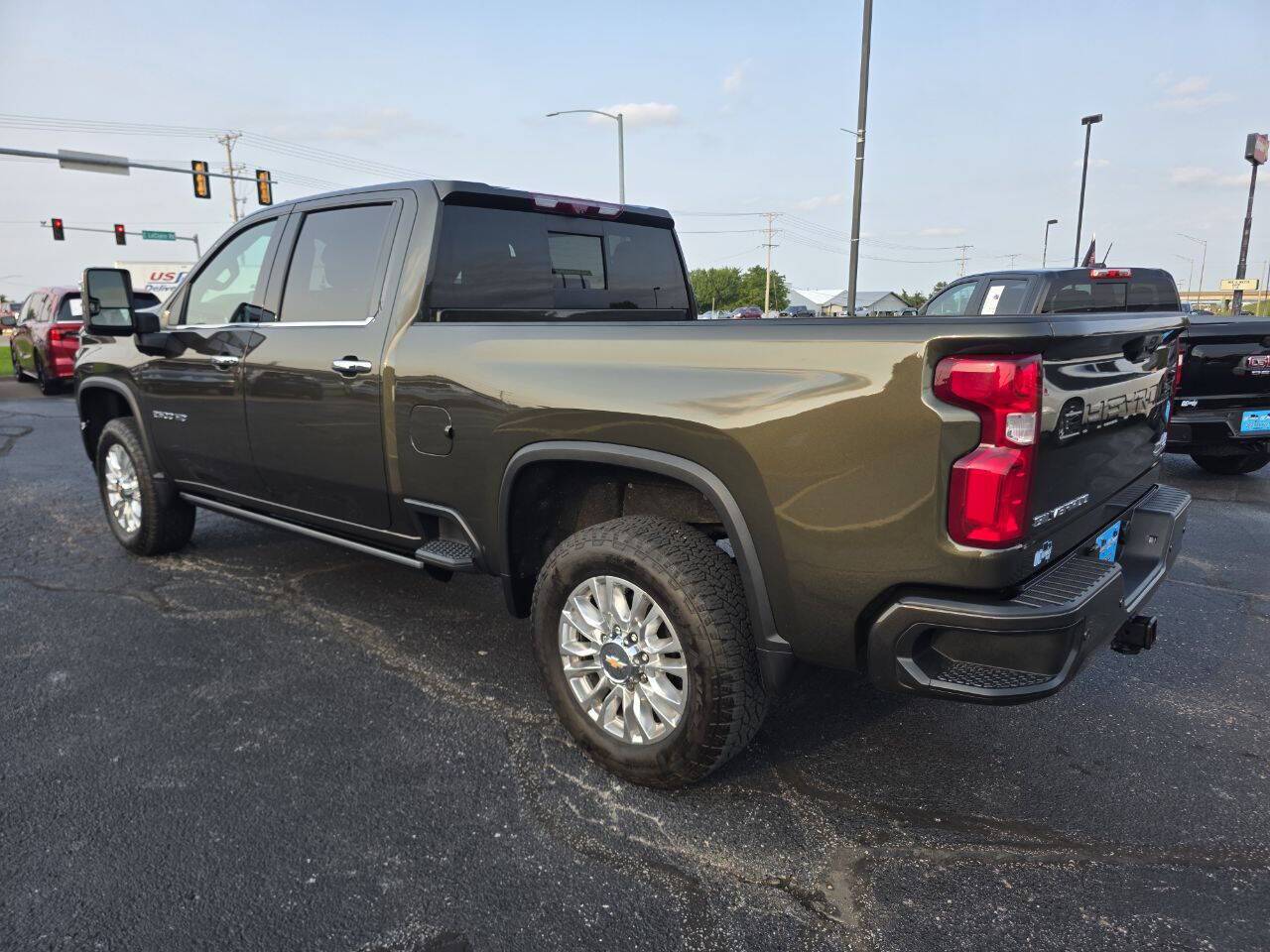 2022 Chevrolet Silverado 2500HD High Country 4x4 4dr Crew Cab SB Eldridge IA
