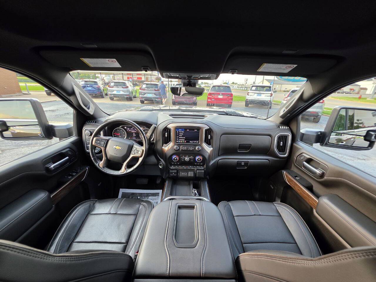 2022 Chevrolet Silverado 2500HD High Country 4x4 4dr Crew Cab SB Eldridge IA