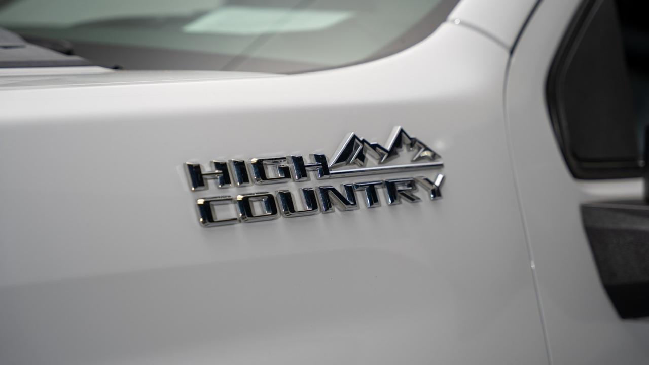 2022 Chevrolet Silverado 2500HD High Country w/ Z71, Tech, & Pwr Sunroof Franklin TN