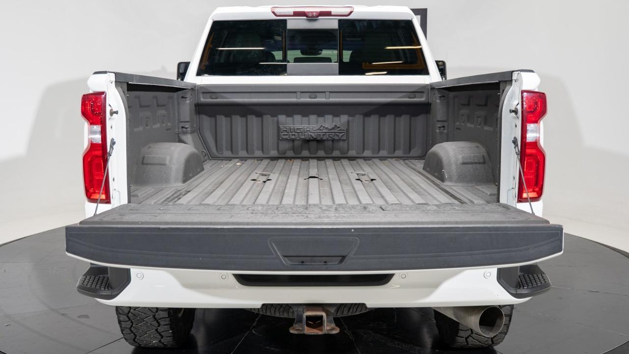 2022 Chevrolet Silverado 2500HD High Country w/ Z71, Tech, & Pwr Sunroof Franklin TN