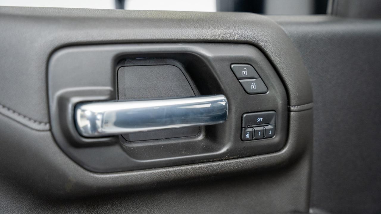 2022 Chevrolet Silverado 2500HD High Country w/ Z71, Tech, & Pwr Sunroof Franklin TN