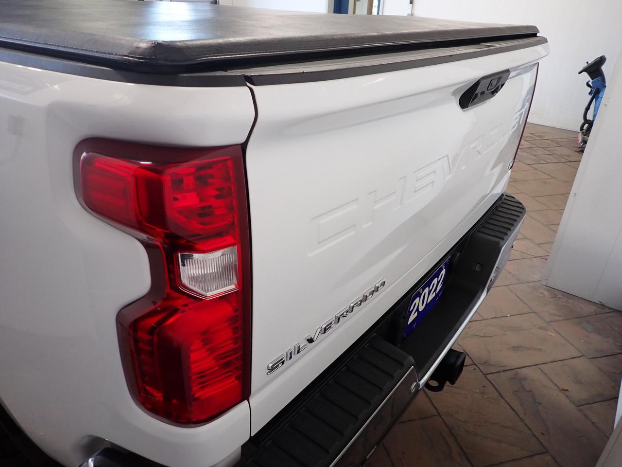 2022 Chevrolet Silverado 2500HD LT CREW CAB 4WD *DIESEL* Listowel ON