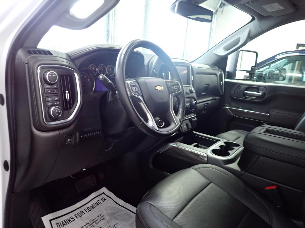 2022 Chevrolet Silverado 2500HD LTZ 4WD CREW CAB 6.4 BOX *DIESEL* LEATHER SUNROOF Listowel ON