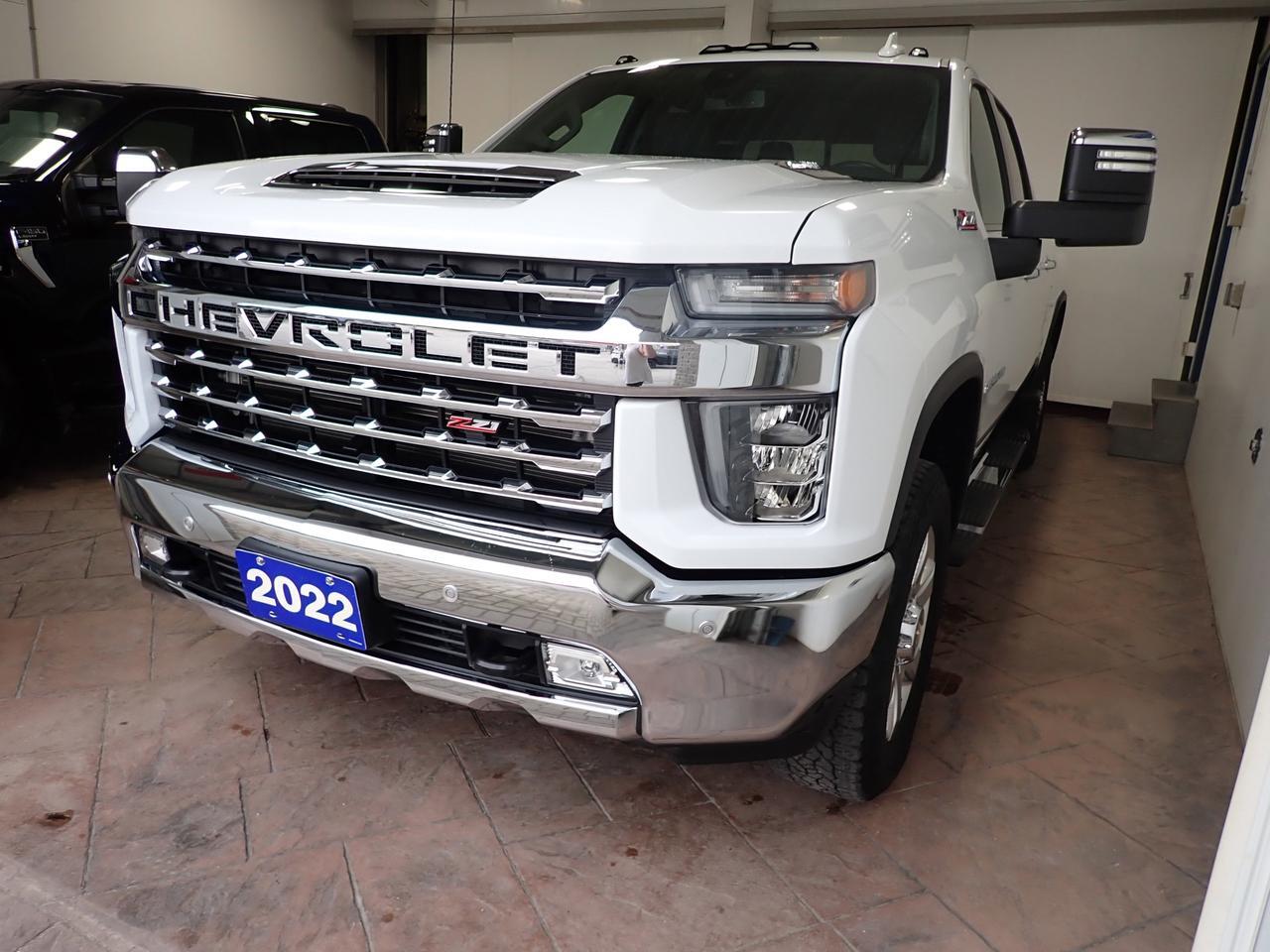 2022 Chevrolet Silverado 2500HD LTZ 4WD CREW CAB 6.4 BOX *DIESEL* LEATHER SUNROOF Listowel ON