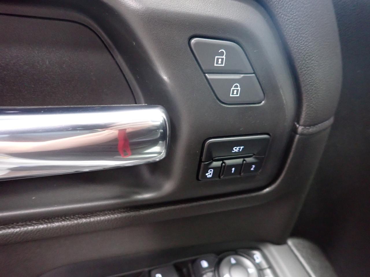 2022 Chevrolet Silverado 2500HD LTZ 4WD CREW CAB 6.4 BOX *DIESEL* LEATHER SUNROOF Listowel ON