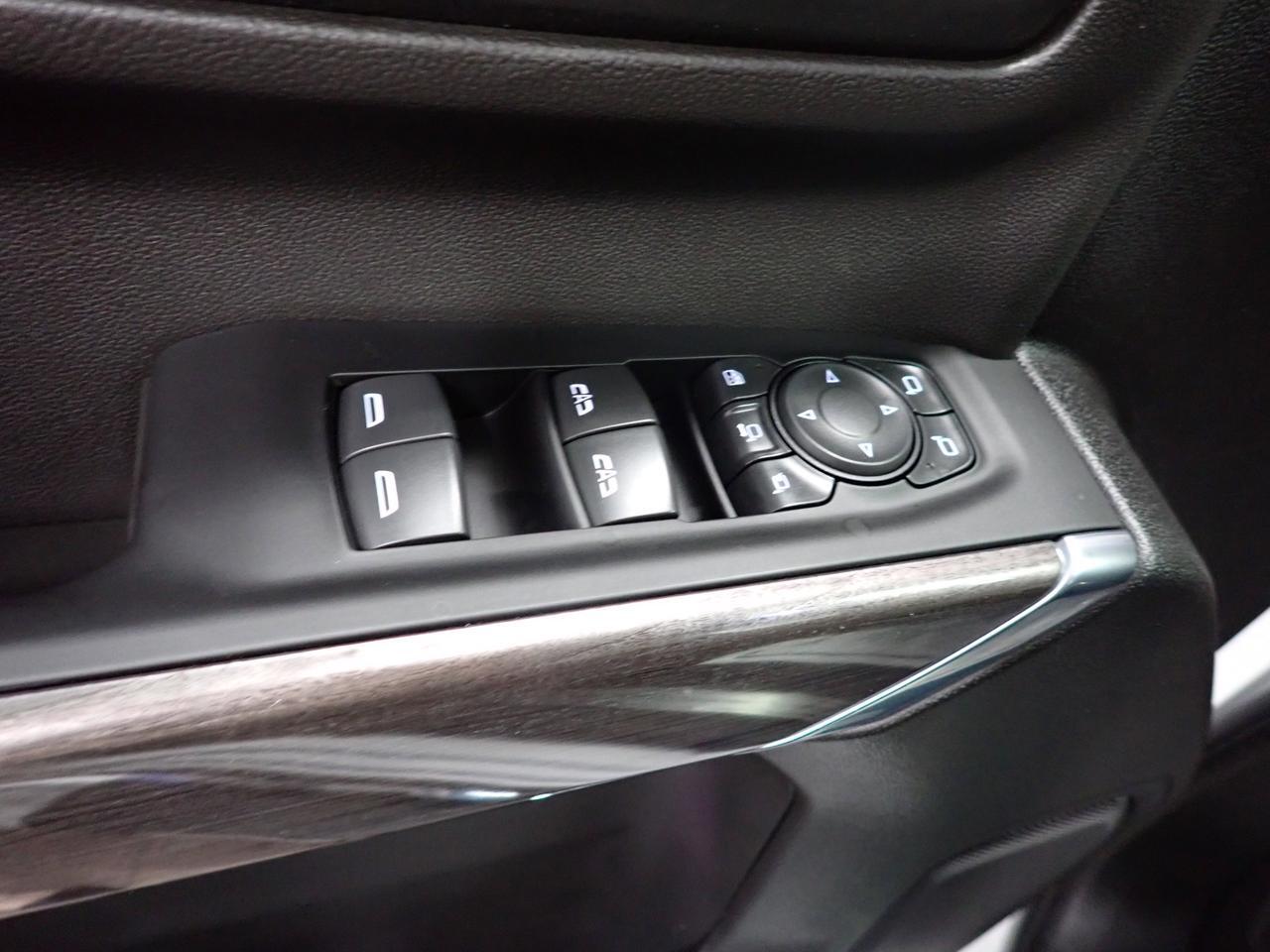 2022 Chevrolet Silverado 2500HD LTZ 4WD CREW CAB 6.4 BOX *DIESEL* LEATHER SUNROOF Listowel ON