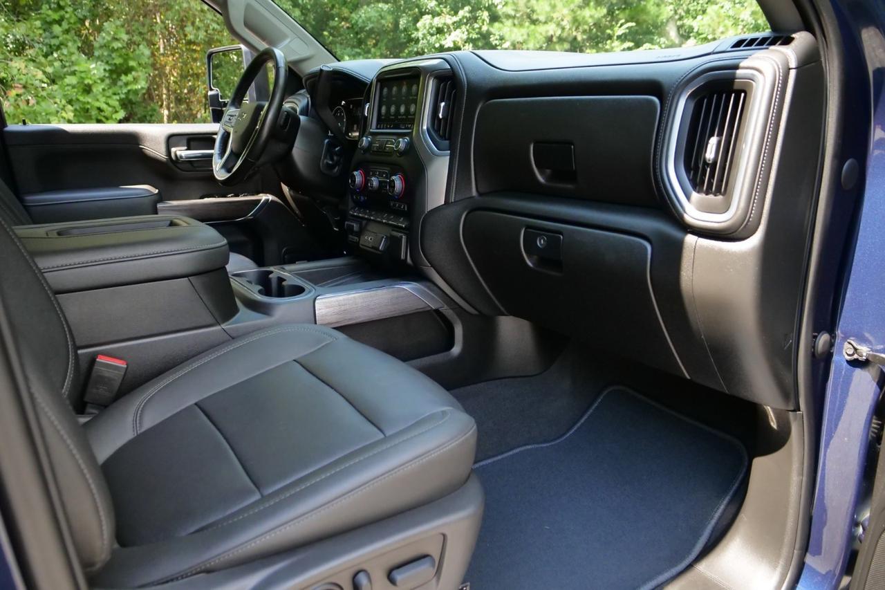 2022 Chevrolet Silverado 2500HD LTZ 4X4 / UPGRADES / Plus Package / Diesel! High Point NC