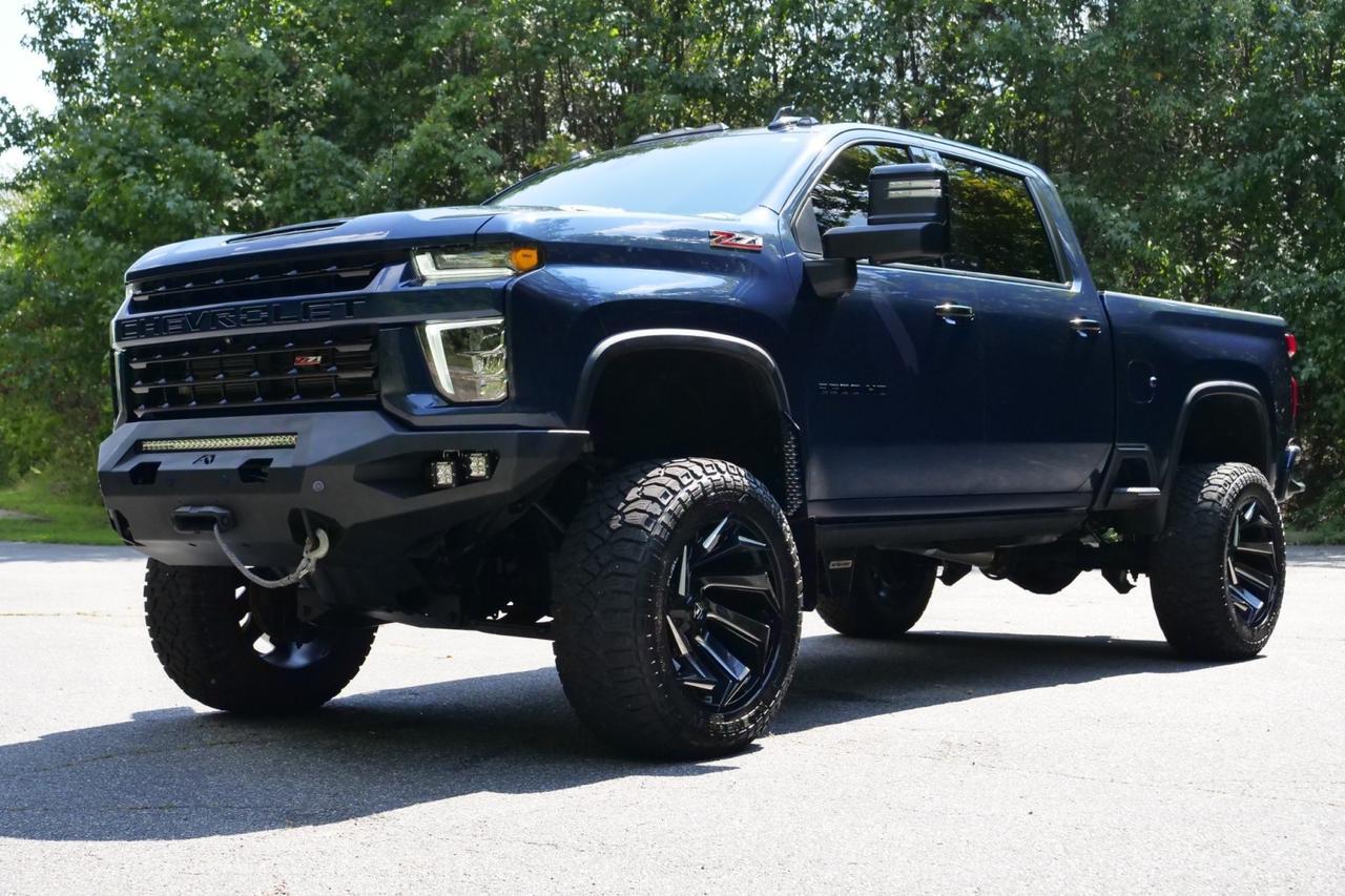 2022 Chevrolet Silverado 2500HD LTZ 4X4 / UPGRADES / Plus Package / Diesel! High Point NC